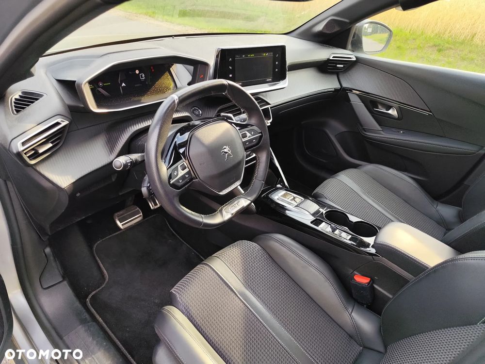 Peugeot 208 PureTech 130 EAT8 GT - 20