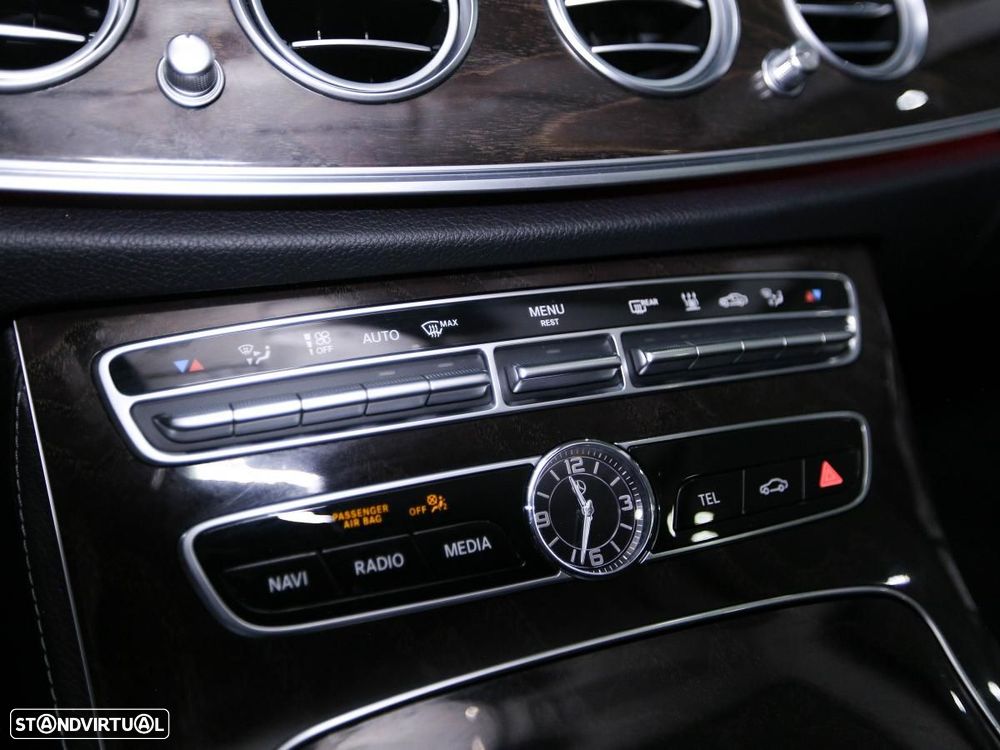 Mercedes-Benz E 300 de Exclusive Line - 22