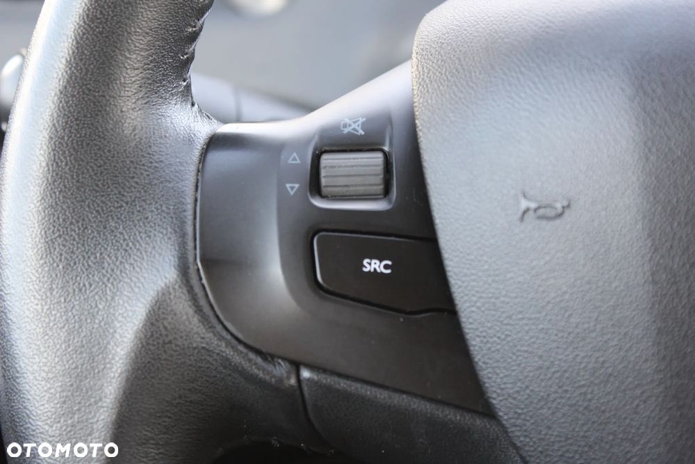 Peugeot 208 PureTech 82 Urban Move - 18