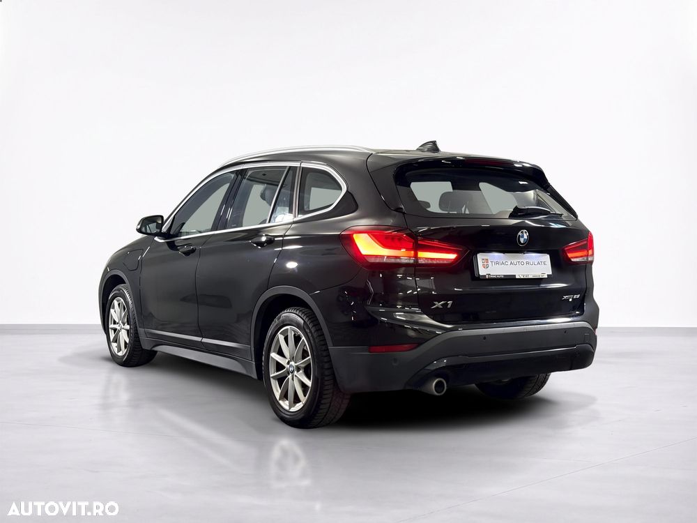 BMW X1 - 4