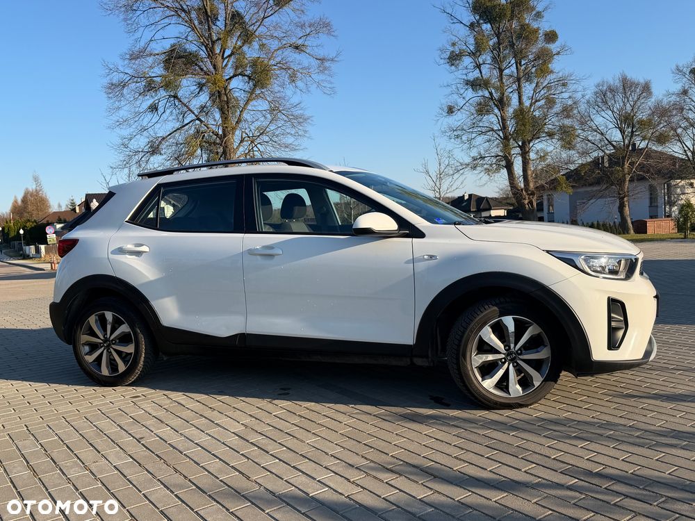 Kia Stonic 1.0 T-GDI M DCT - 2