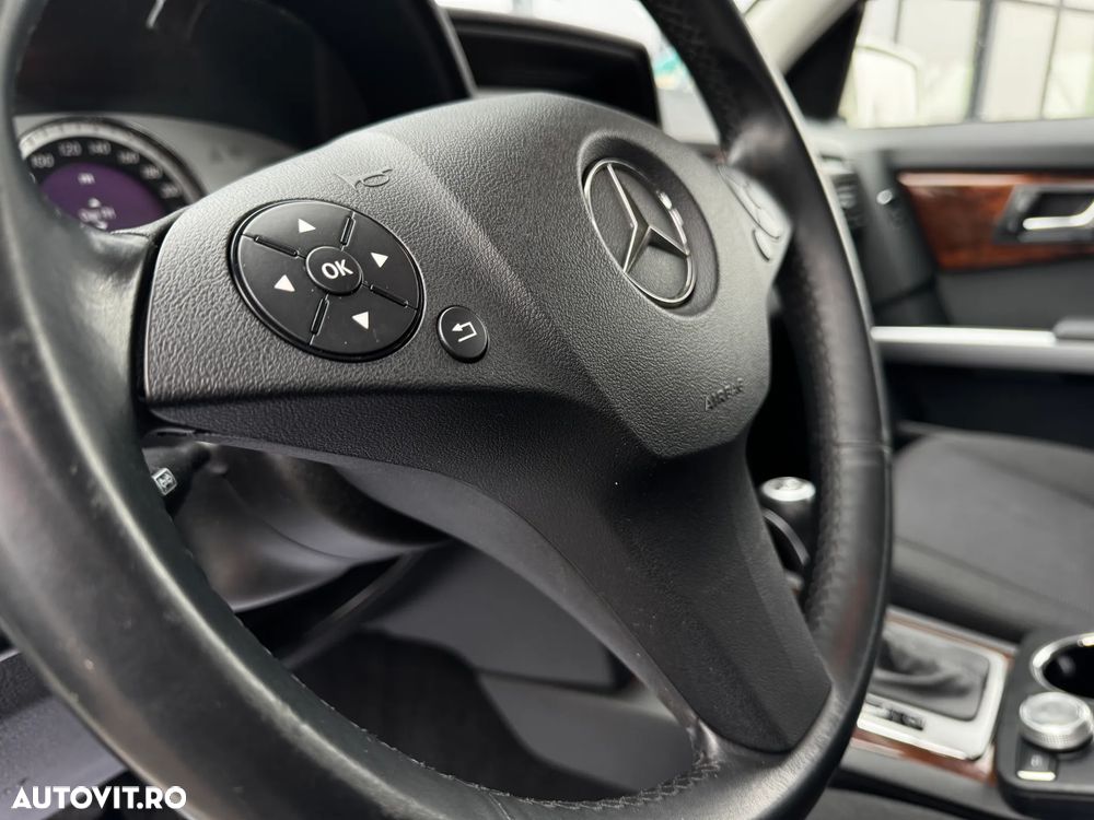 Mercedes-Benz GLK 220 CDI DPF BlueEFFICIENCY 7G-TRONIC - 14