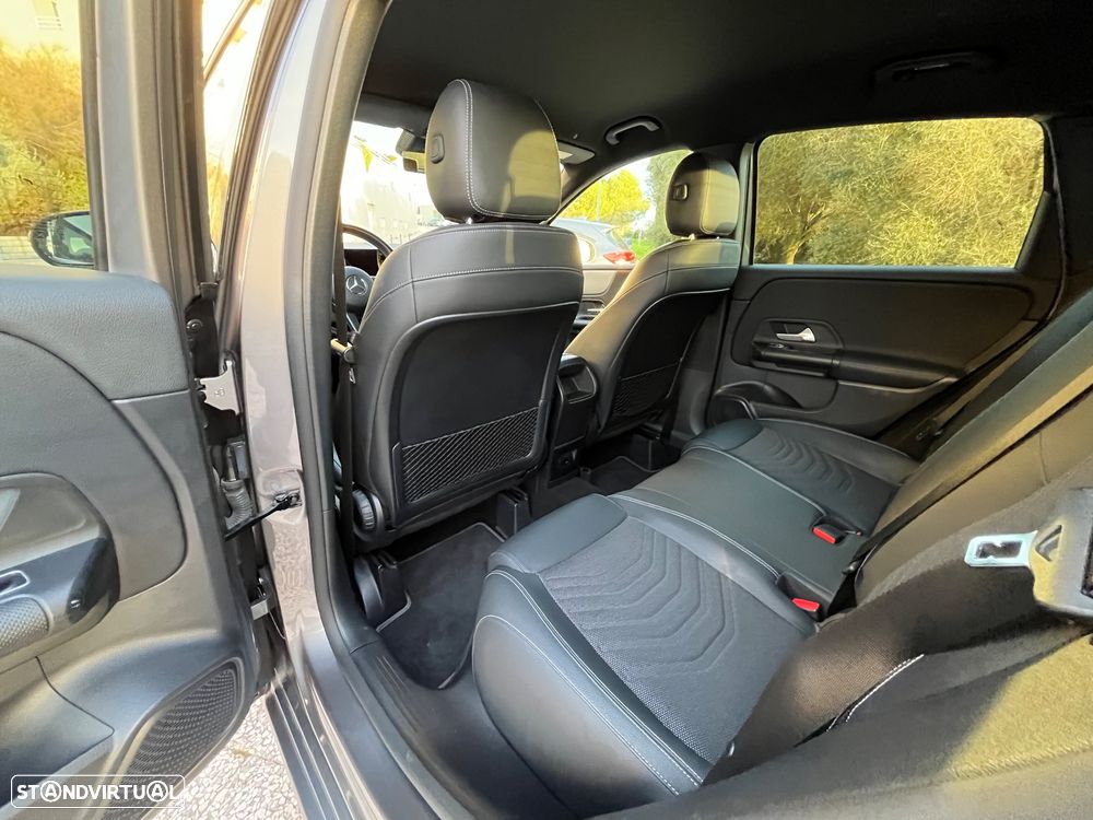 Mercedes-Benz B 180 d Style Aut. - 25