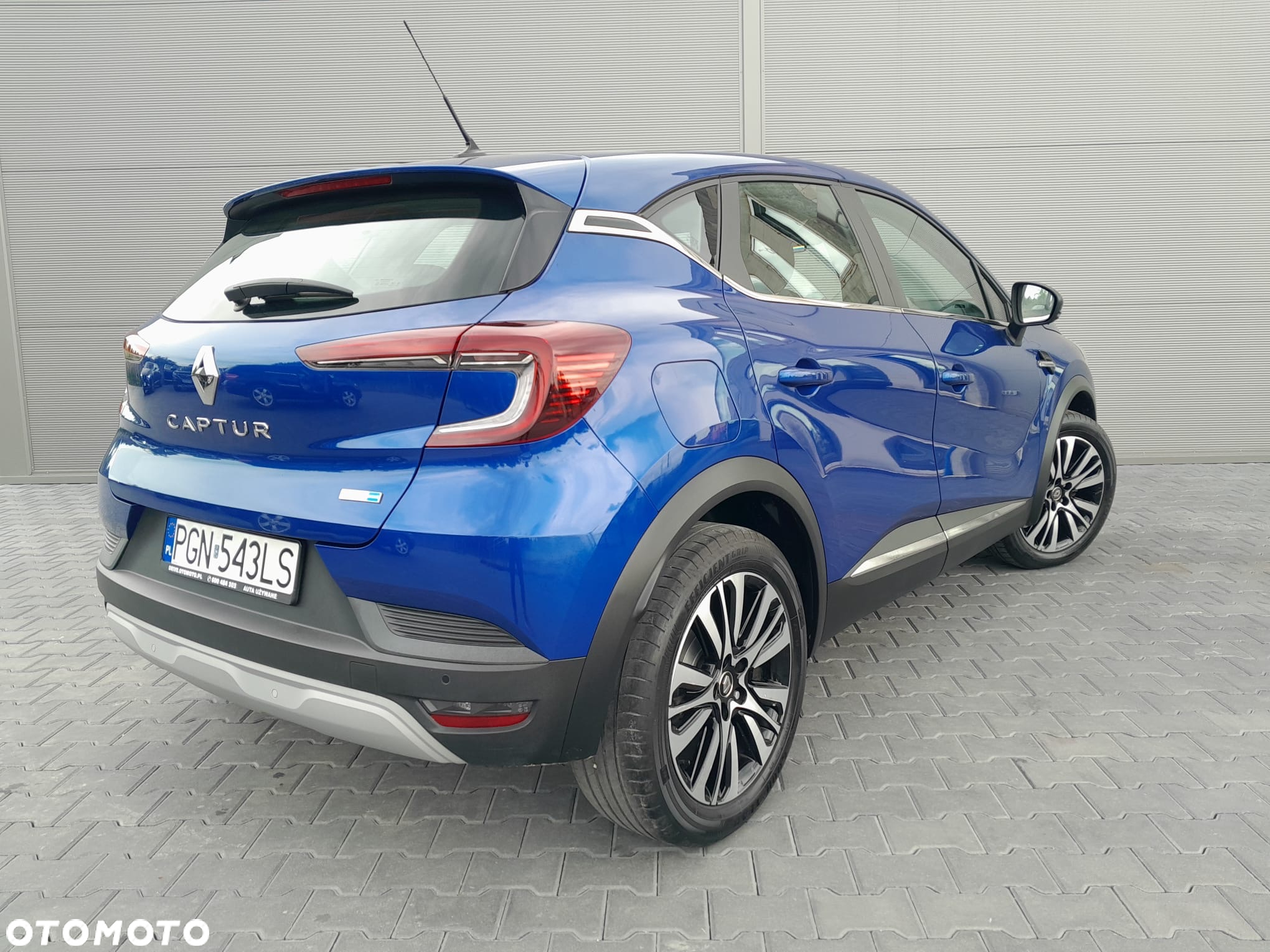 Renault Captur 1.3 TCe mHEV Intens EDC - 9