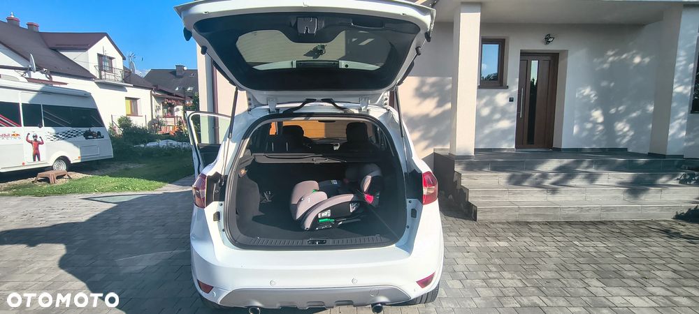 Ford Kuga 2.0 TDCi 2x4 Trend - 22