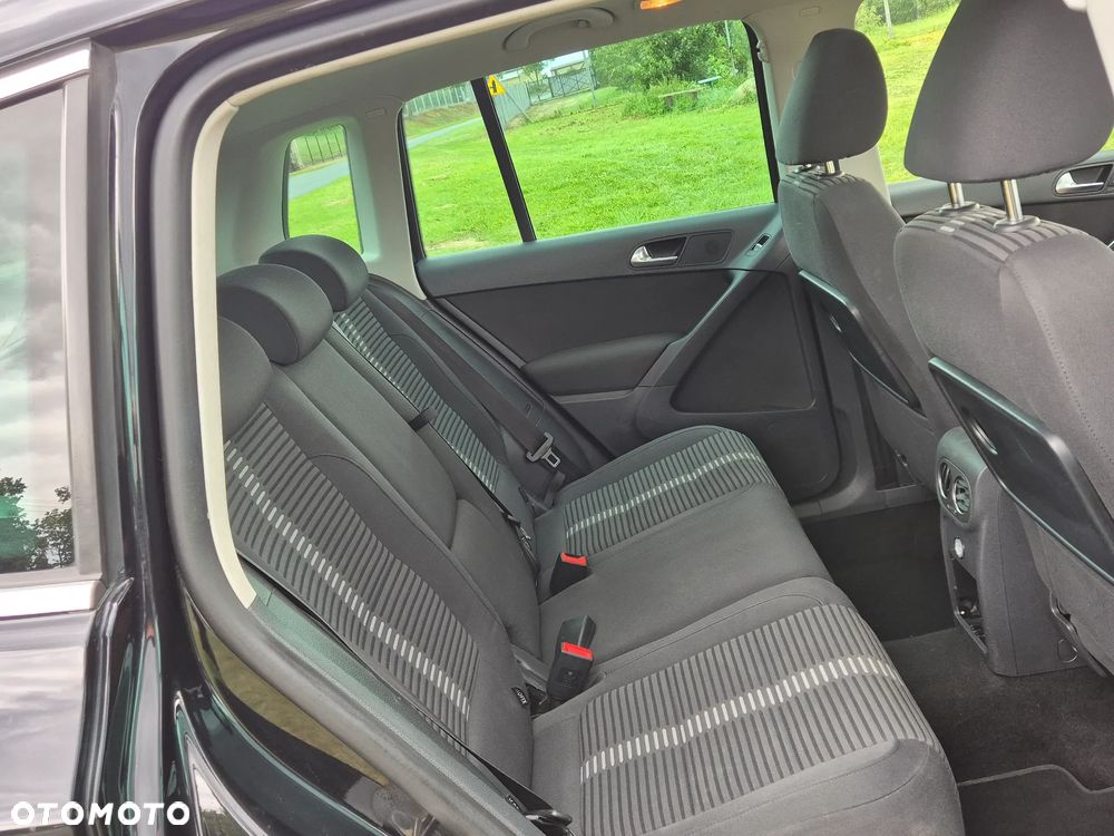Volkswagen Tiguan 2.0 TSI 4Motion DSG Sport & Style - 30