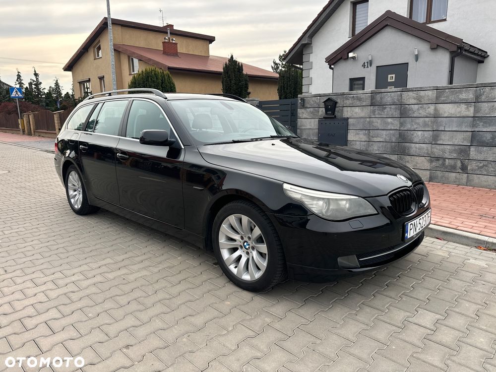 BMW Seria 5 520d Touring - 16