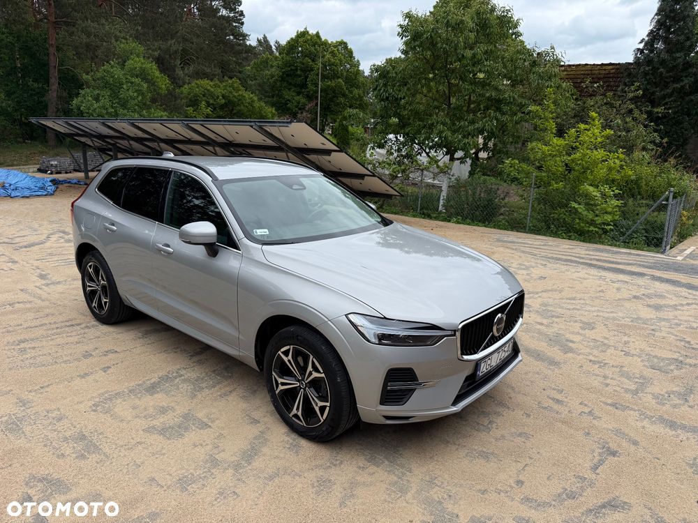 Volvo XC 60 B4 B Momentum Pro - 12