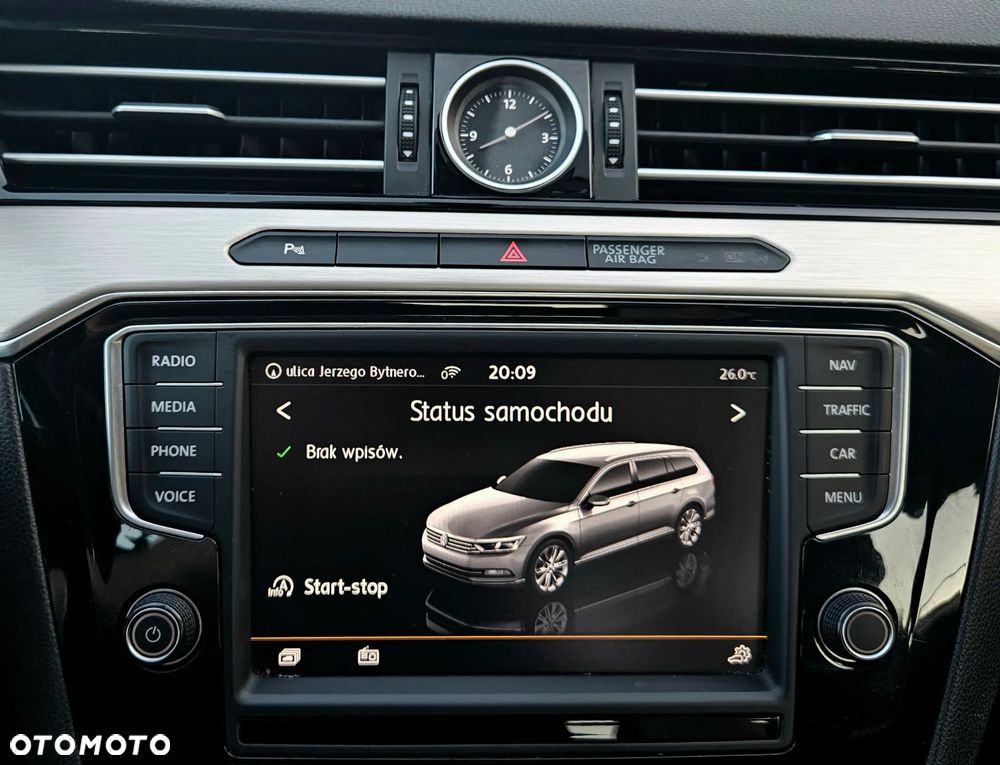 Volkswagen Passat 2.0 TDI SCR (BlueMotion Technology) 4Motion Highline - 16