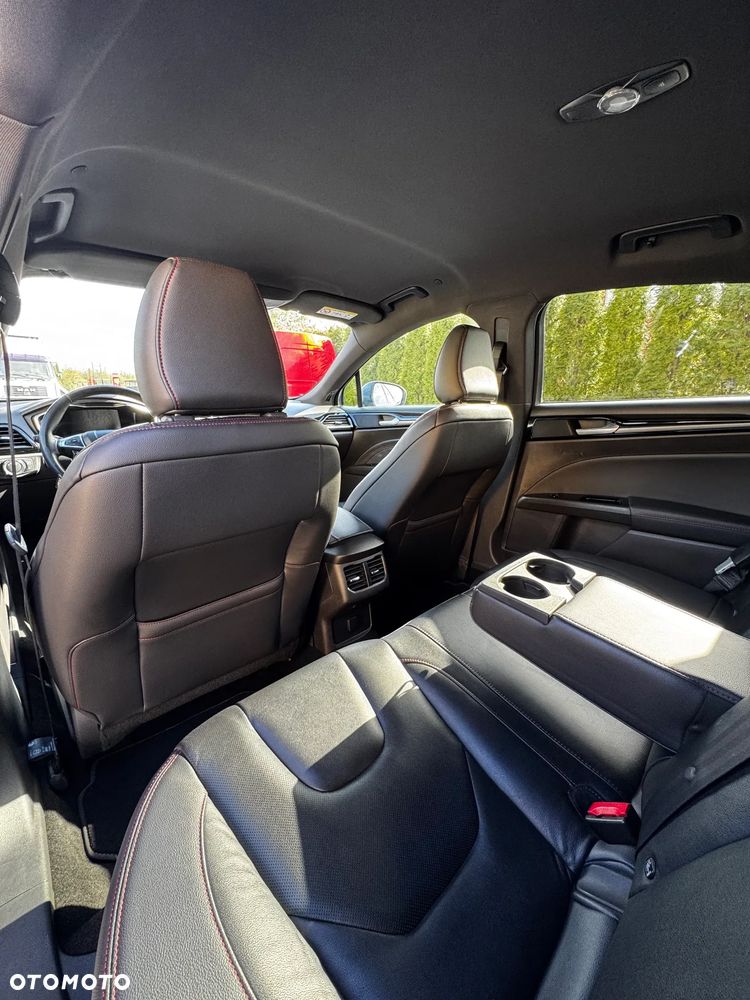 Ford Mondeo 2.0 EcoBlue ST-Line - 21