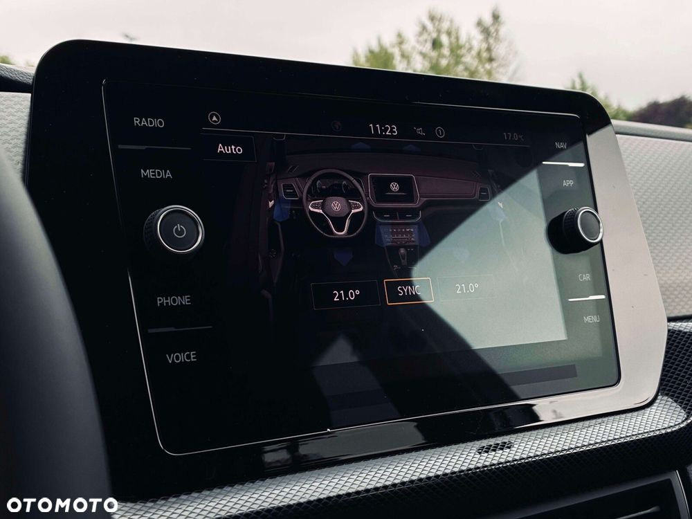 Volkswagen T-Cross - 18