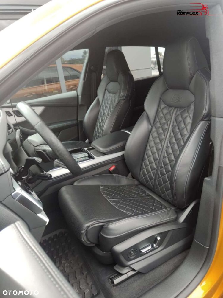 Audi Q8 - 9