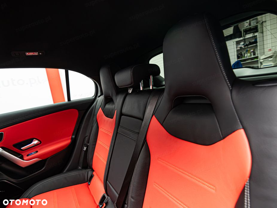 Mercedes-Benz Klasa A 45 S AMG 4-Matic 8G-DCT - 26