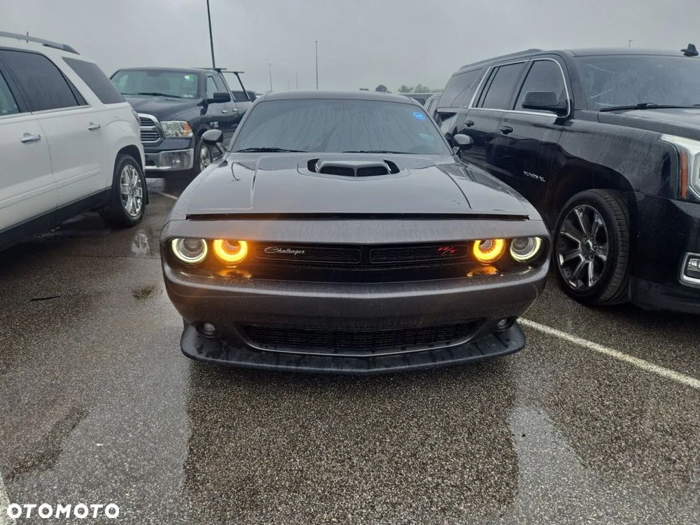 Dodge Challenger 5.7 R/T - 3