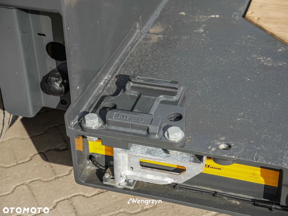 MAX Trailer 2 osiowy tiefbett, lowbed, zawieszenie pneumatyczne - 11