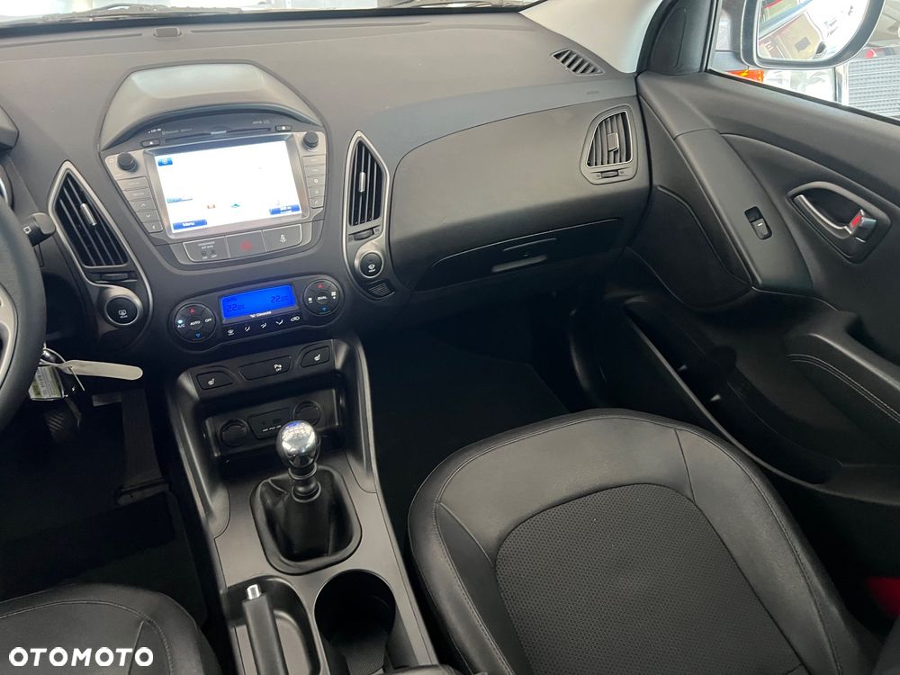 Hyundai ix35 - 23