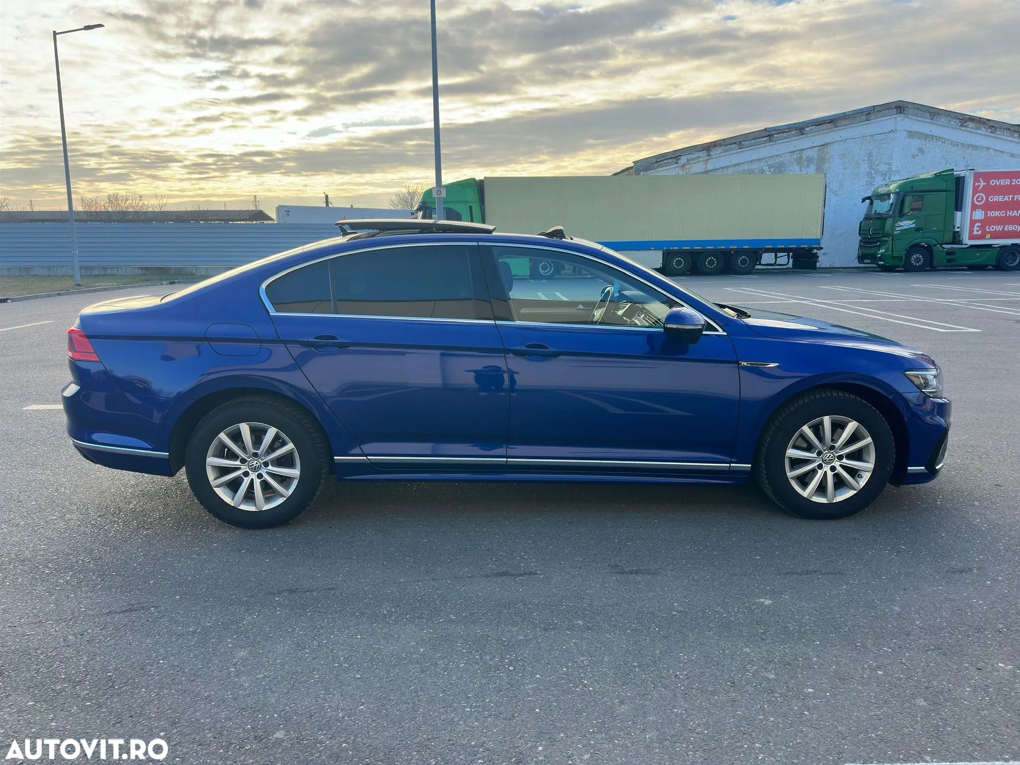 Volkswagen Passat Variant 2.0 TDI SCR Business - 3