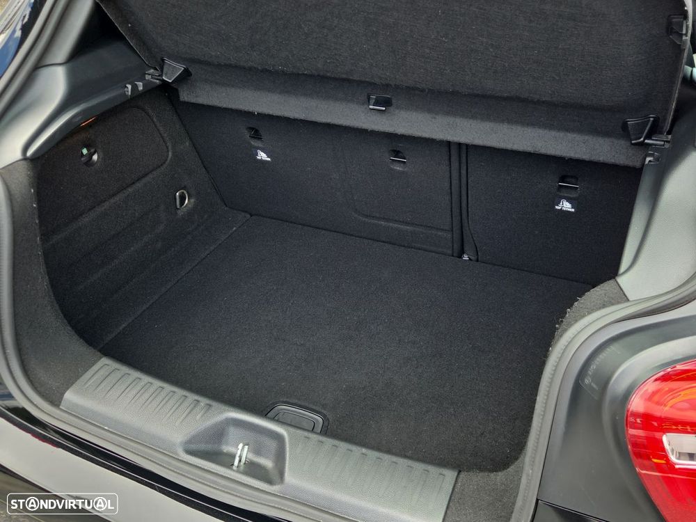 Mercedes-Benz A 180 d Urban Aut. - 23