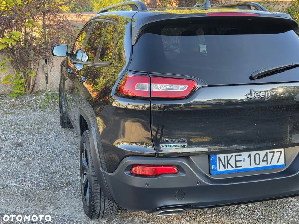Jeep Cherokee - 11