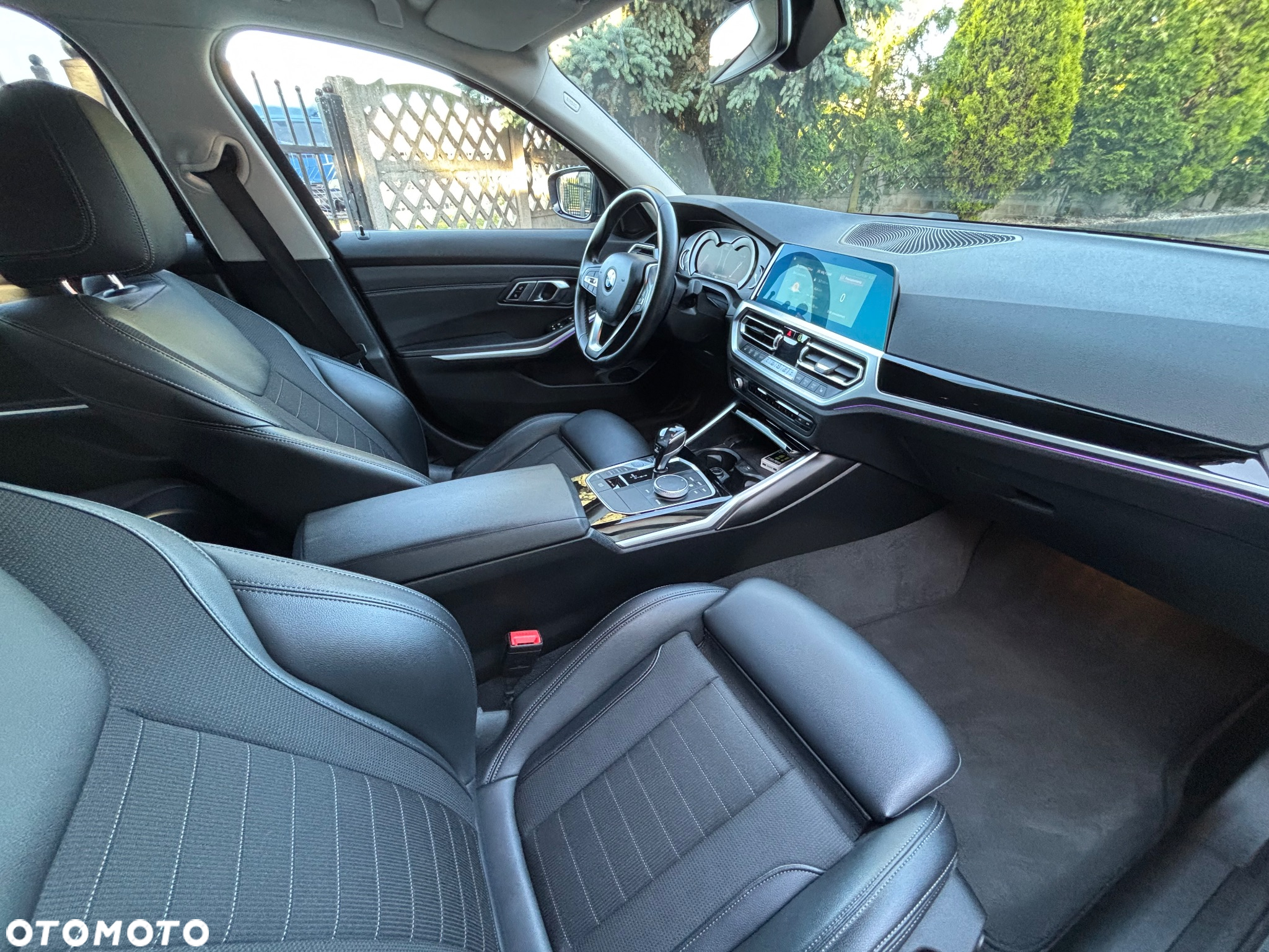 BMW Seria 3 318d Sport Line - 16