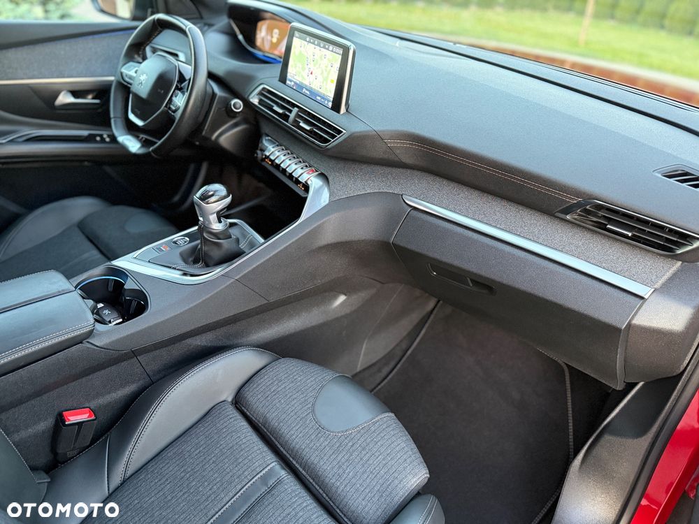 Peugeot 3008 1.5 BlueHDi GT S&S - 34