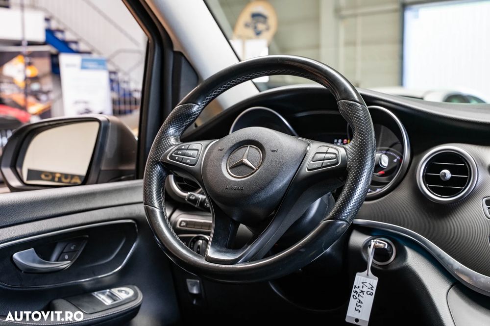 Mercedes-Benz V 250 BlueTEC Aut. Long Avantgarde - 13