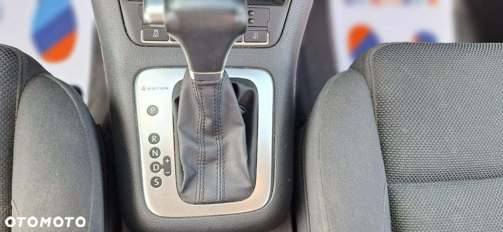 Volkswagen Tiguan - 16