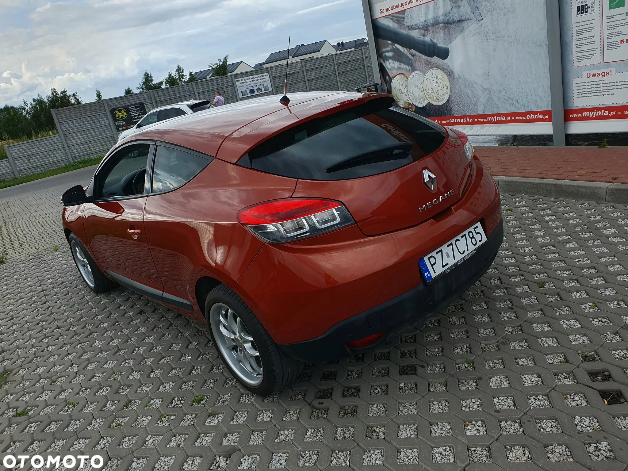 Renault Megane Coupe TCe 130 Bose Edition - 3