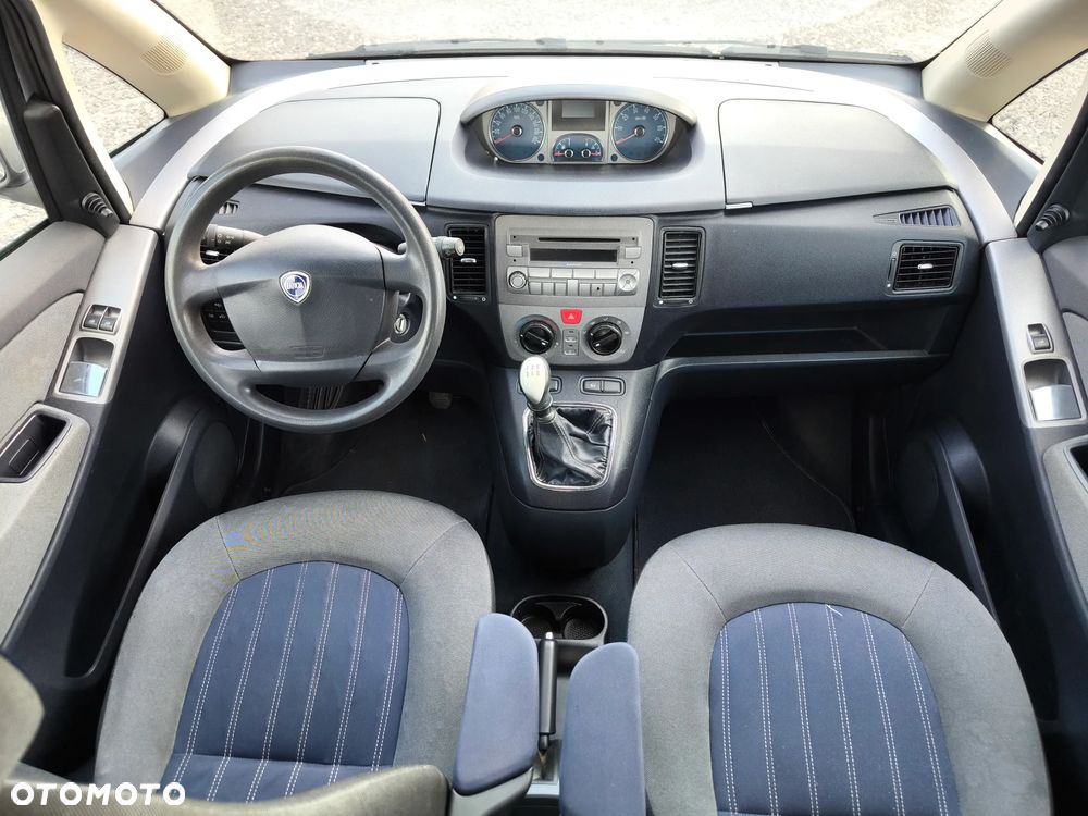 Lancia Musa 1.4 8V - 18