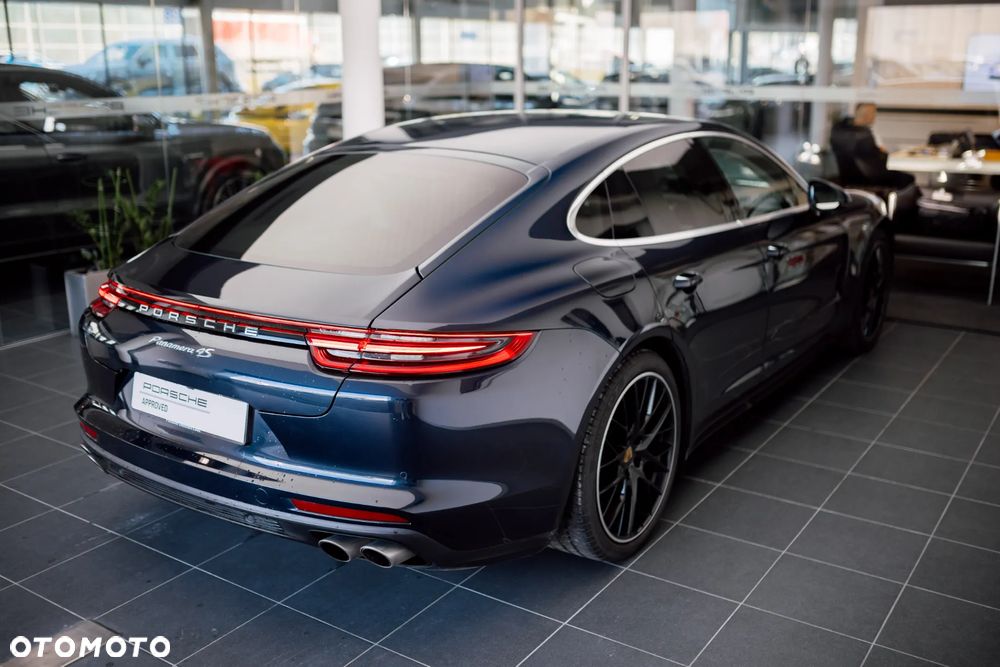 Porsche Panamera 4S Diesel - 11