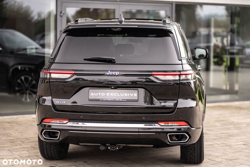 Jeep Grand Cherokee - 21