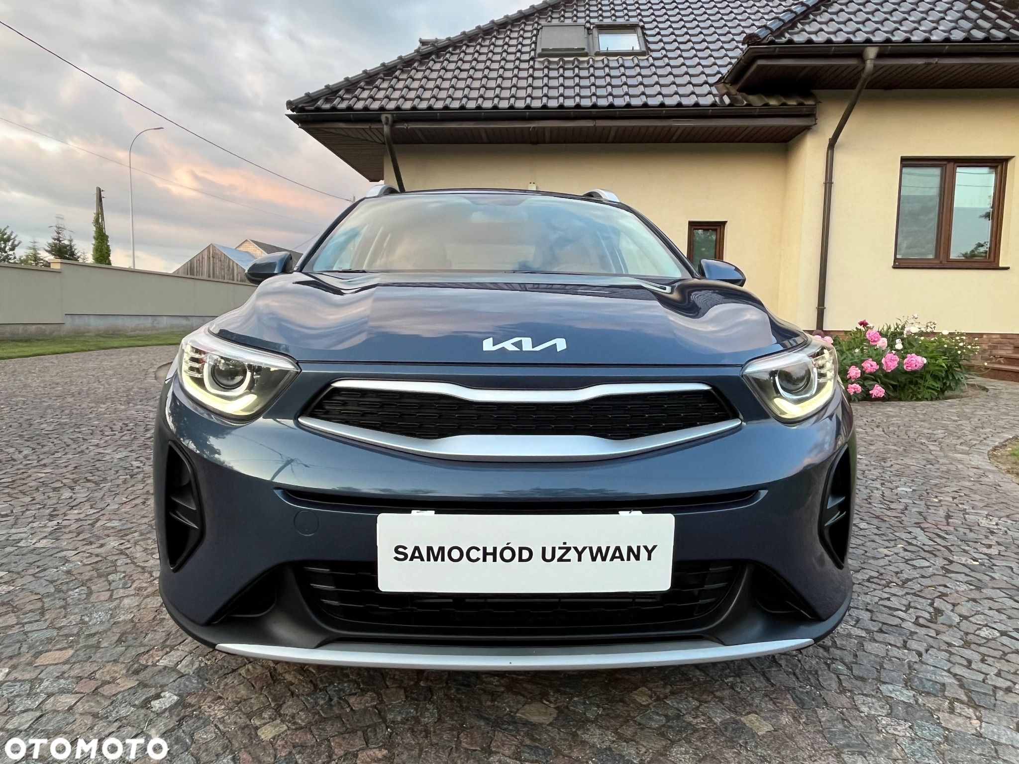 Kia Stonic 1.2 M - 1