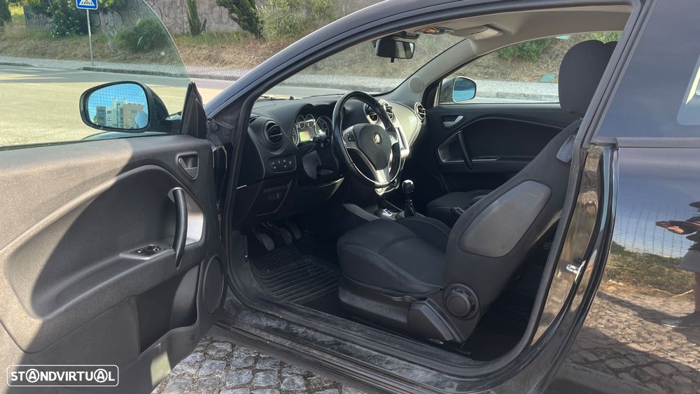 Alfa Romeo MiTo 1.3 JTD Distinctive S&S - 8