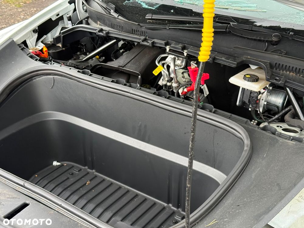 Tesla Model Y RWD - 7