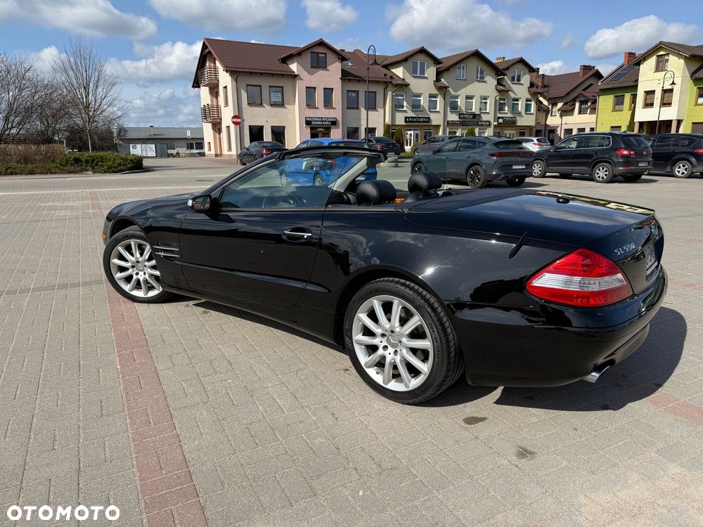 Mercedes-Benz SL - 21