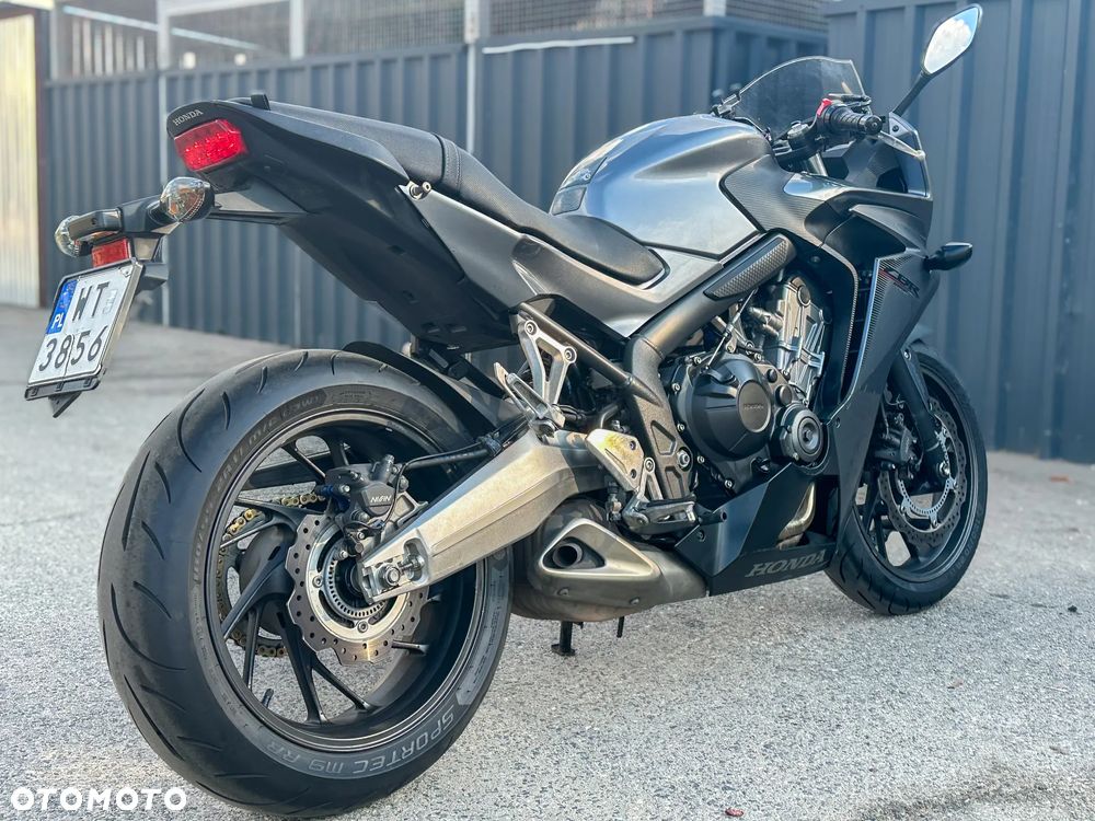 Honda CBR - 6