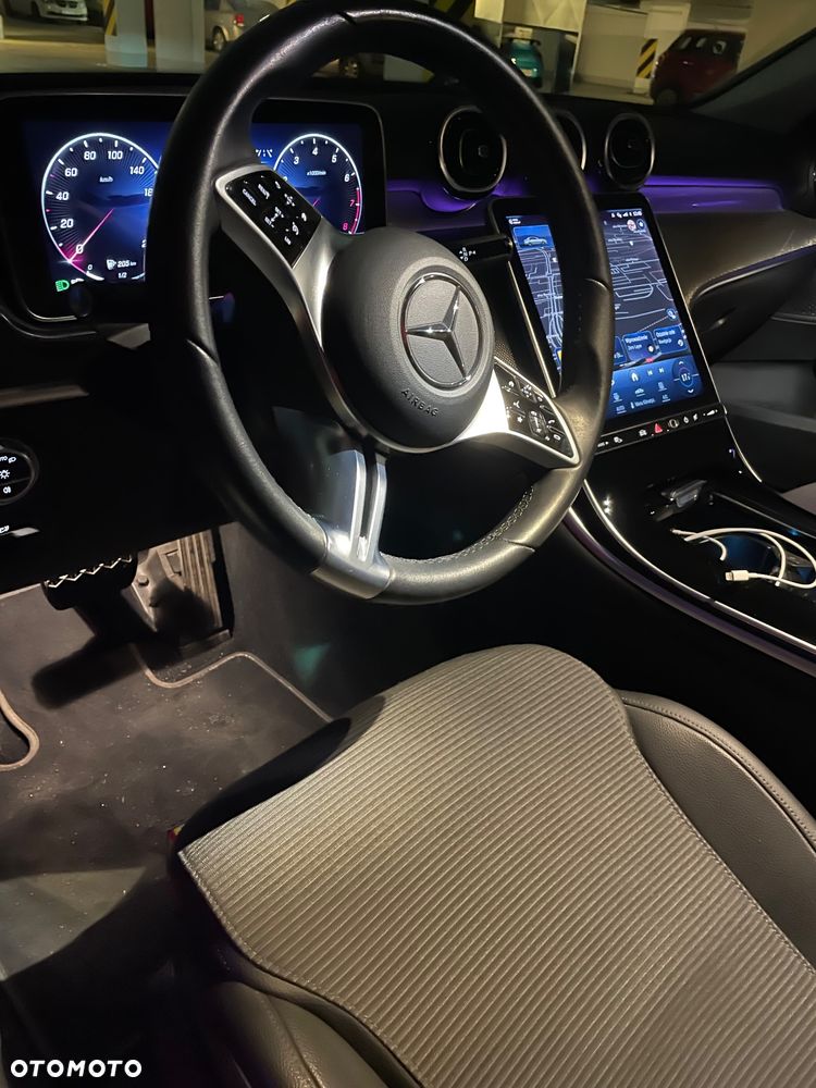 Mercedes-Benz Klasa C 180 9G-TRONIC - 18