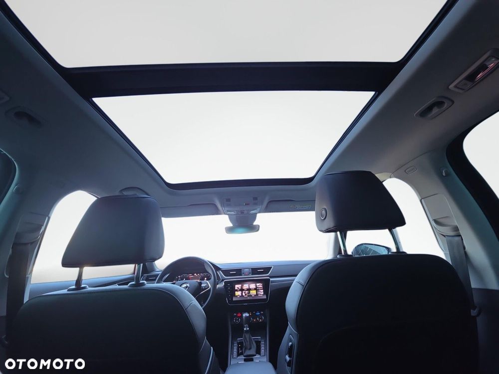 Skoda Superb 2.0 TDI SCR Style DSG - 14