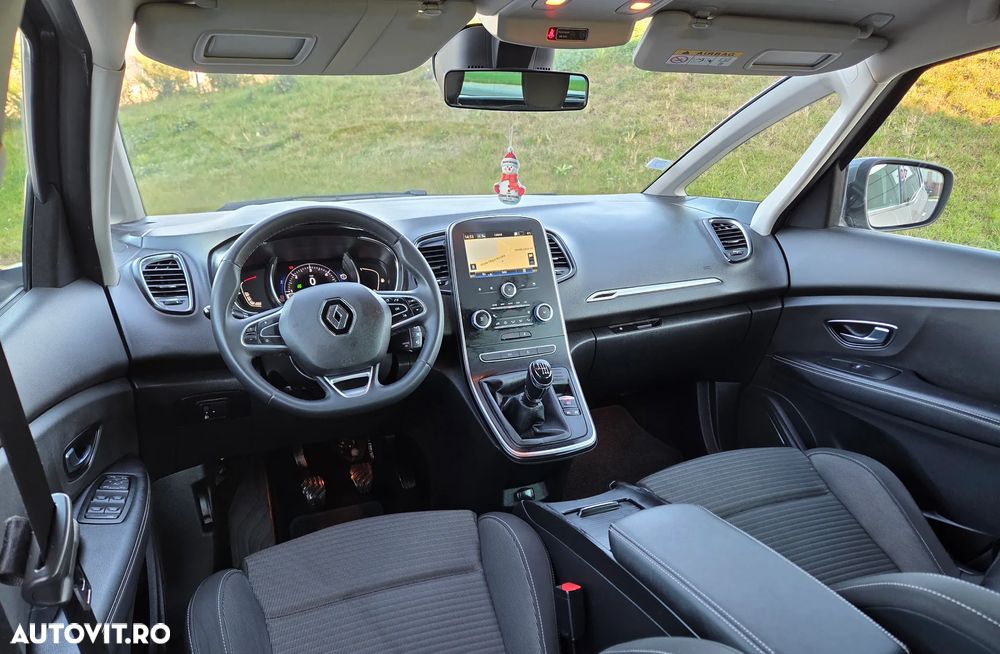 Renault Scenic BLUE dCi 120 BUSINESS EDITION - 19