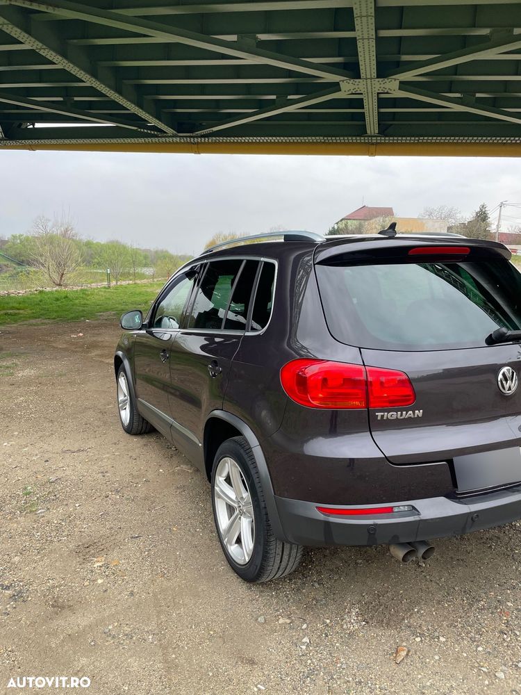 Volkswagen Tiguan - 4