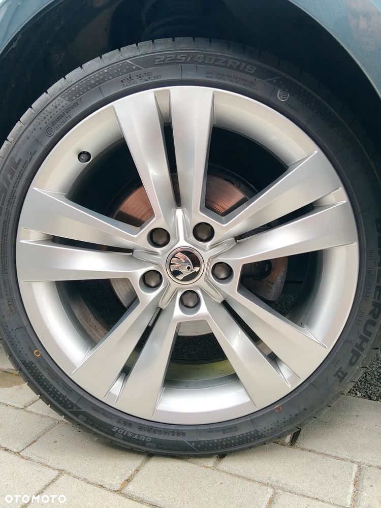 Skoda Octavia 1.6 TDI Ambition - 14