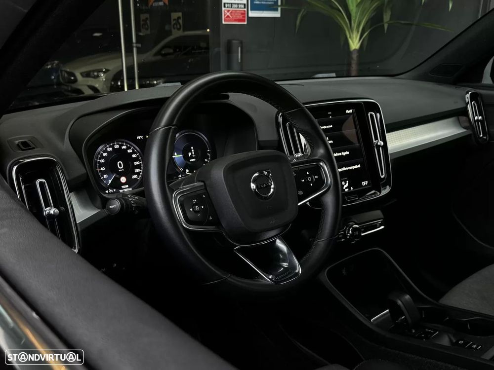 Volvo XC 40 1.5 T4 PHEV Core - 16