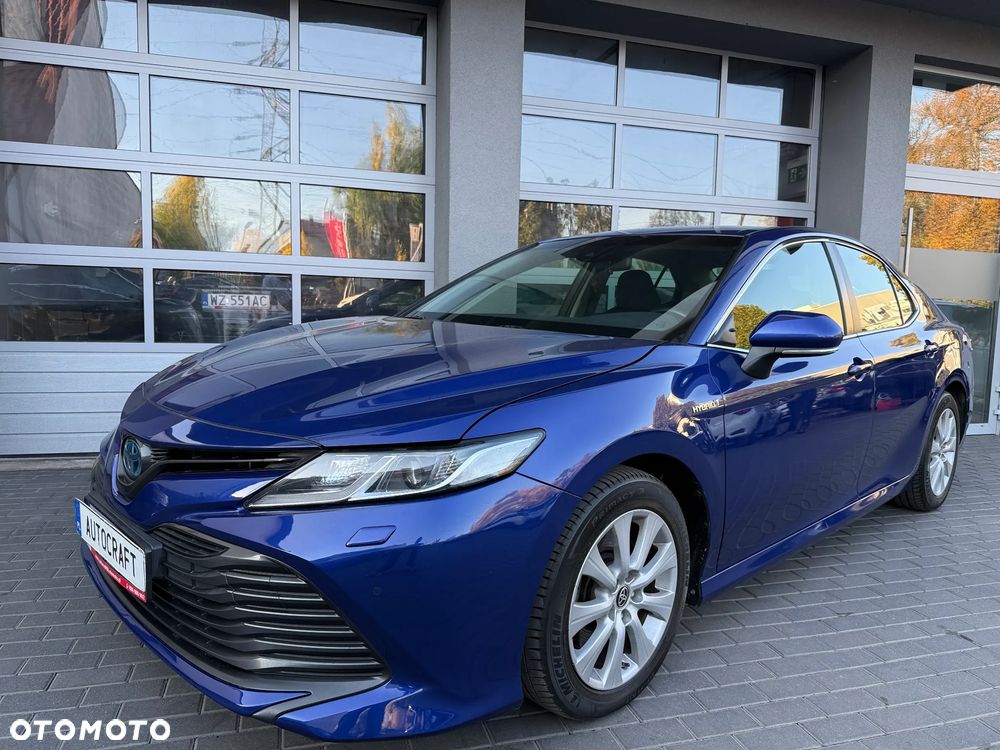Toyota Camry 2.5 Hybrid Comfort CVT - 21