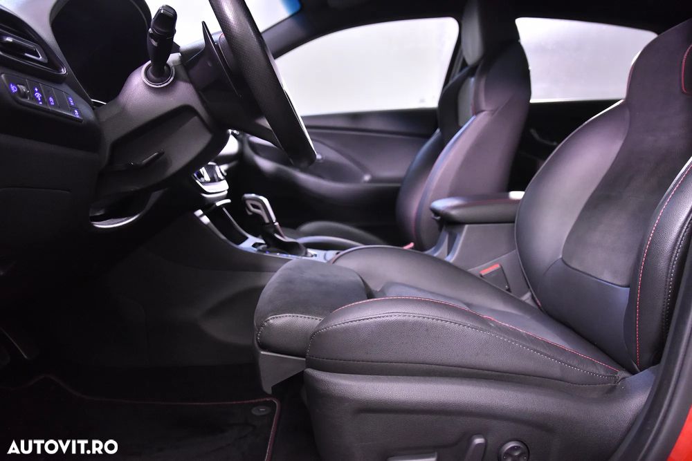 Hyundai i30 Fastback 1.5 T-GDI MHEV 160CP 7DCT Highway N-Line - 23