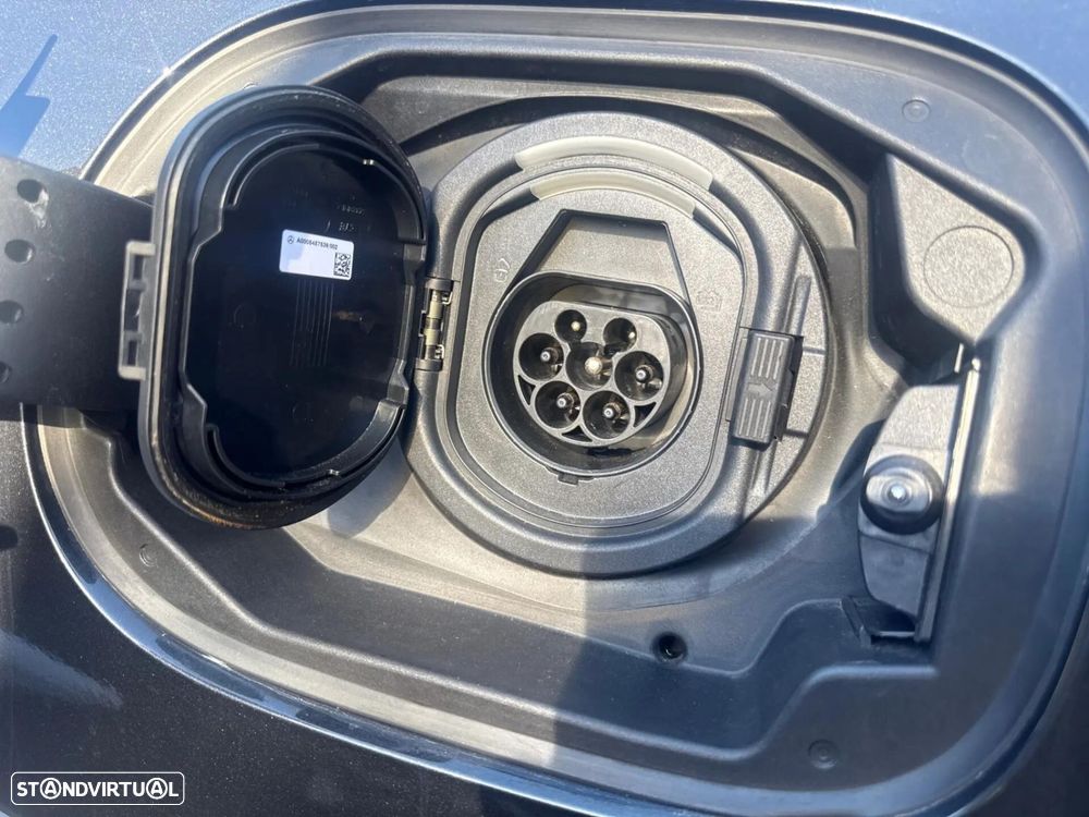 Mercedes-Benz C 300 de 9G-TRONIC AMG Line - 16