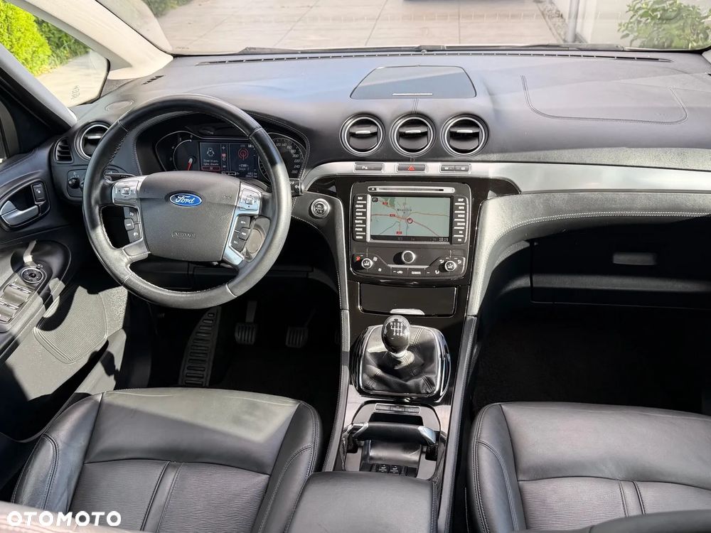 Ford S-Max 2.0 TDCi DPF Titanium - 23
