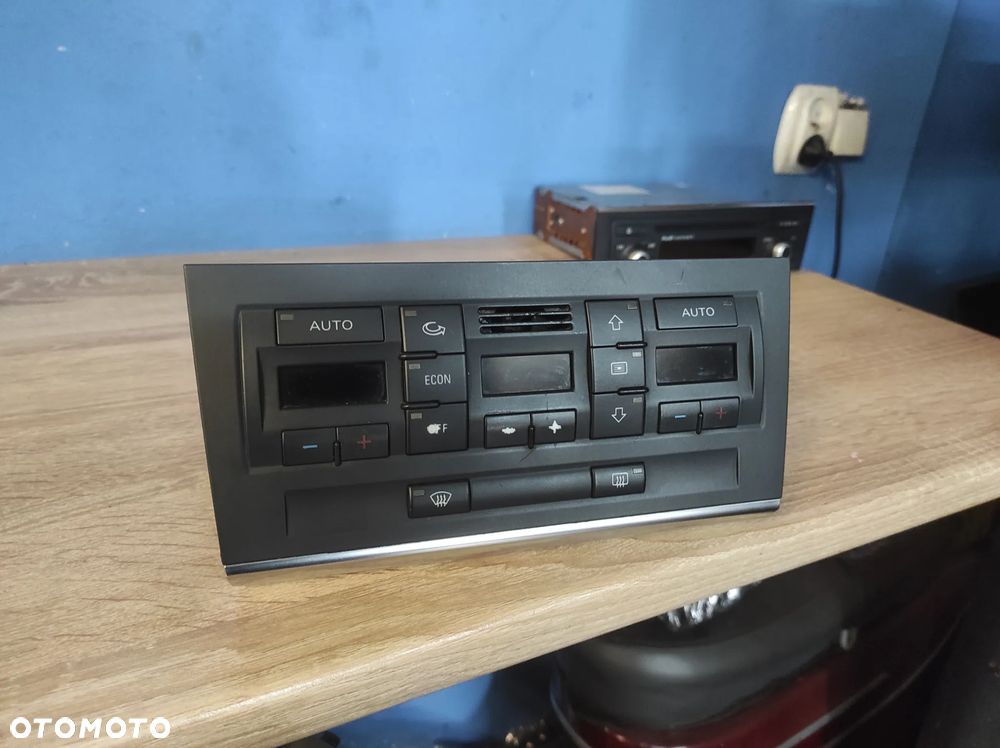 AUDI A4 B7 PANEL KLIMATYZACJI NAWIEWU CLIMATRONIC SPRAWNY 8E0820043BJ WYSYŁKA !!!! - 1