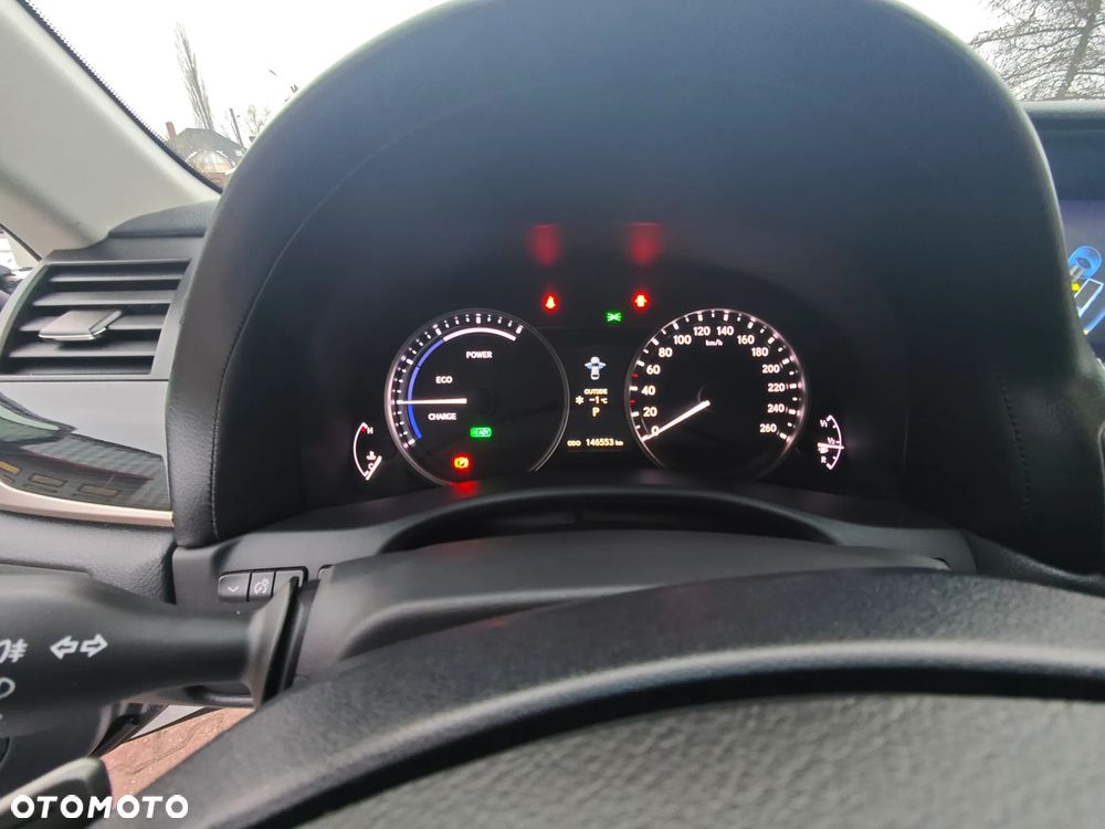 Lexus GS 300h Elite - 17