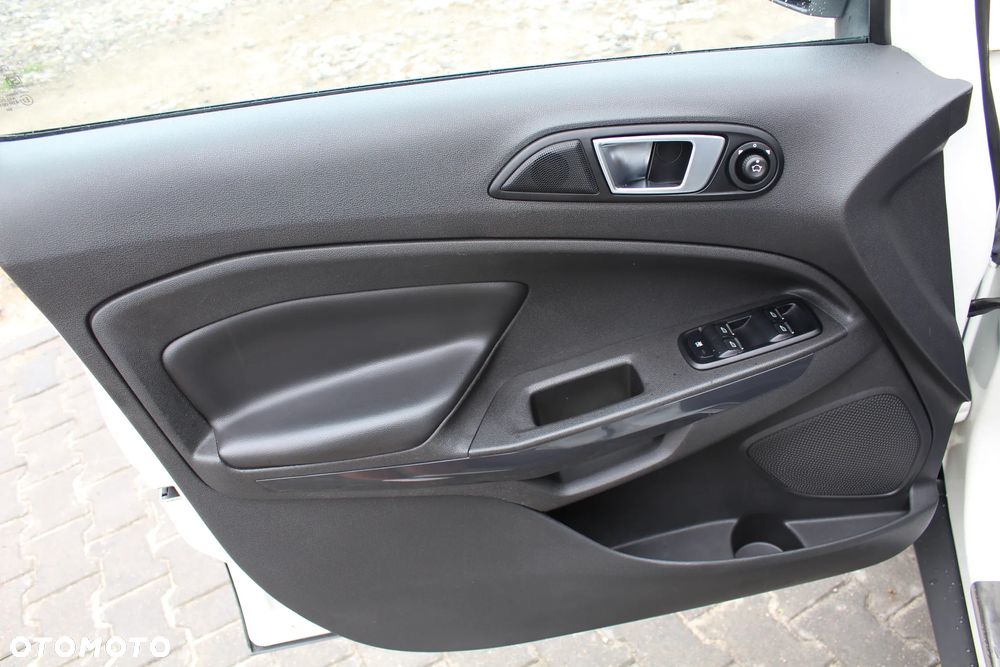 Ford EcoSport 1.0 EcoBoost TITANIUM - 12