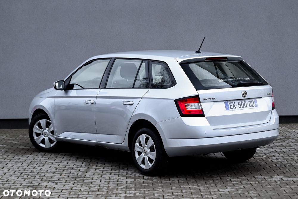 Skoda Fabia - 13